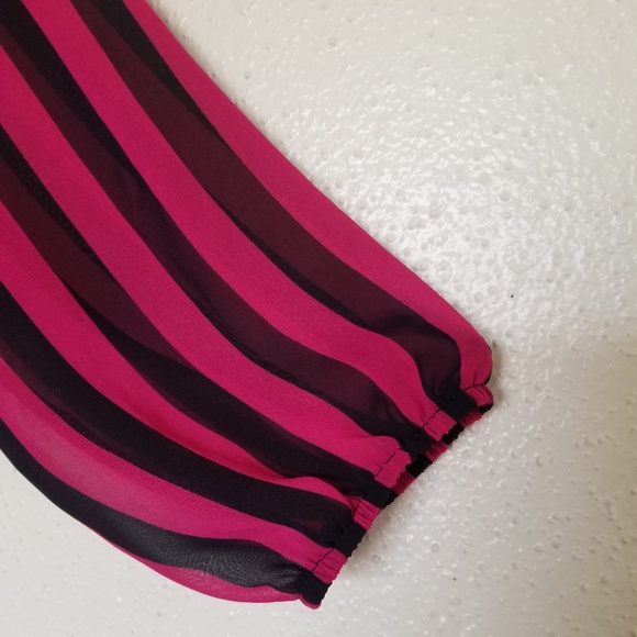 Black/Pink Button Down Top - Picture 4 of 7